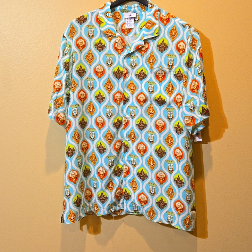 Disney Parks Walt Disney World 50th Polynesian Village Resort Button Up Shirt L